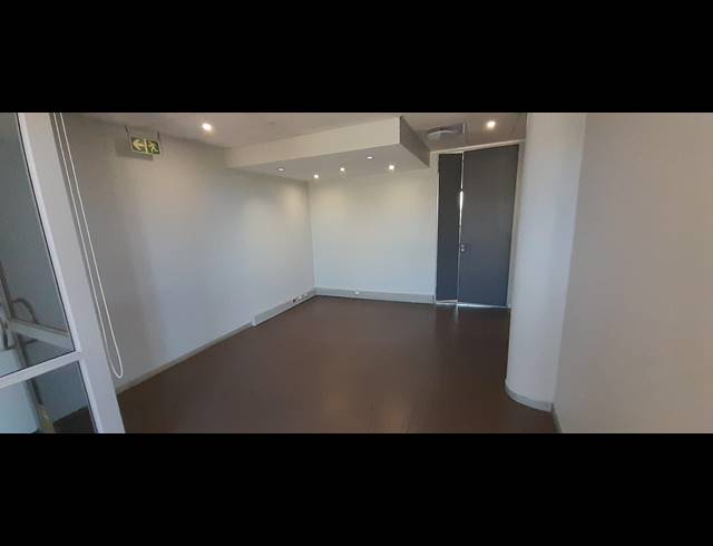 995M² OFFICE TO LET IN SOMERSET PARK